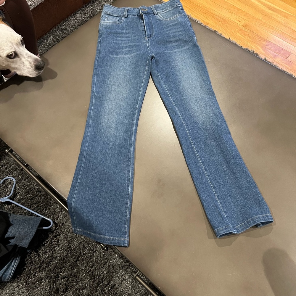 Straight leg jeans size small